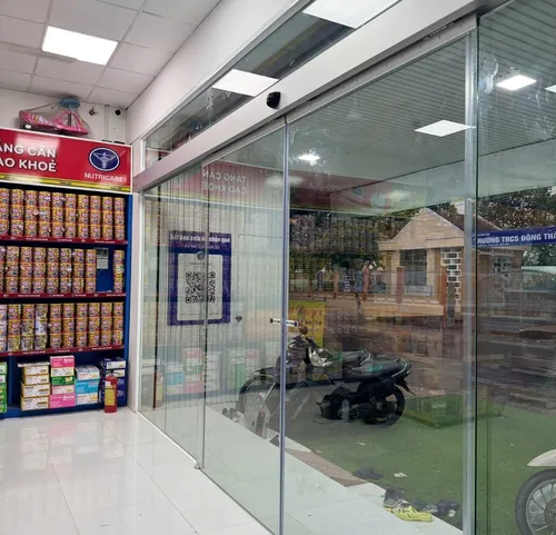 5 common automatic door issues and how to fix them