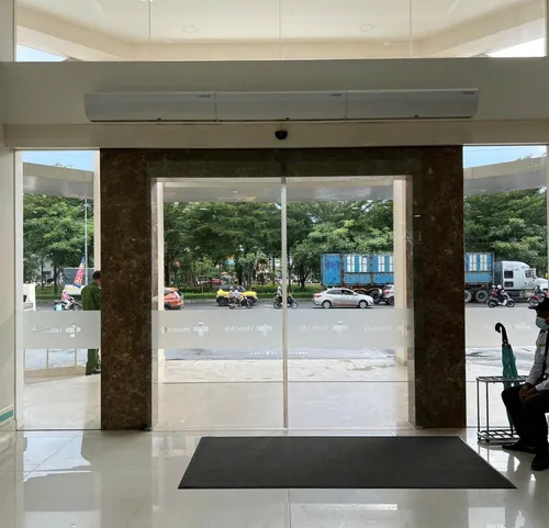 Automatic doors for hospitals: Support fast circulation and disease control