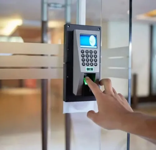 Automatic Doors Integrated with RFID Cards - QR Codes for Smart Offices