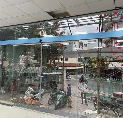 Monthly guide for inspecting and maintaining automatic doors at home