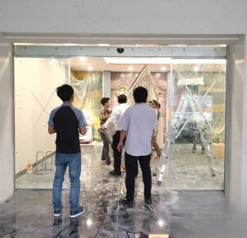 Experience in choosing a reputable automatic door installation provider