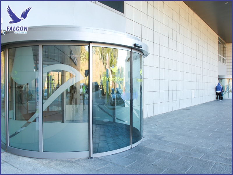 Applications of curved glass automatic doors in premium buildings