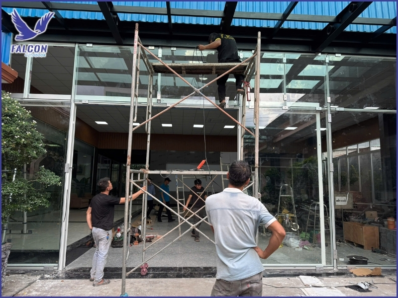 Benefits of installing automatic doors for hotels