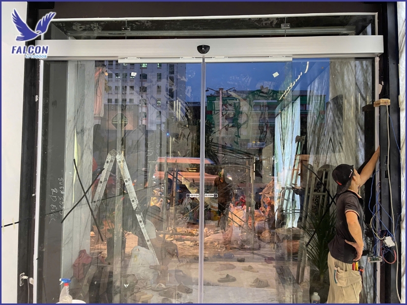 Các loại cửa tự động phù hợp với khách sạn cao tầng