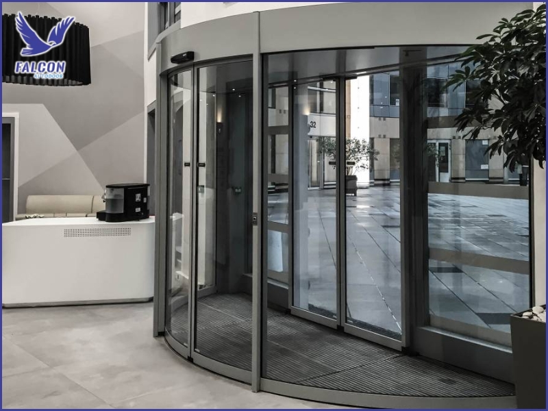 Common areas for applying automatic curved sliding doors in shopping malls