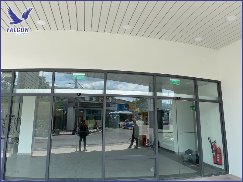 Cửa tự động thông minh - Bước tiến mới trong lĩnh vực thiết bị ra vào