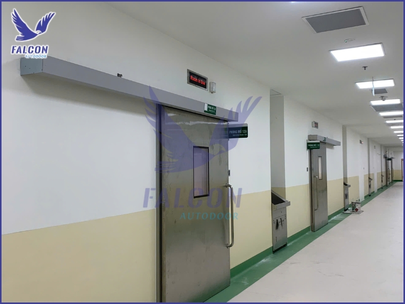 Door keeps opening and closing repeatedly