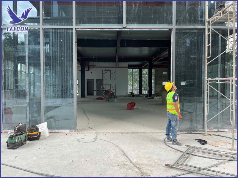 Experience in selecting and installing automatic doors for apartments