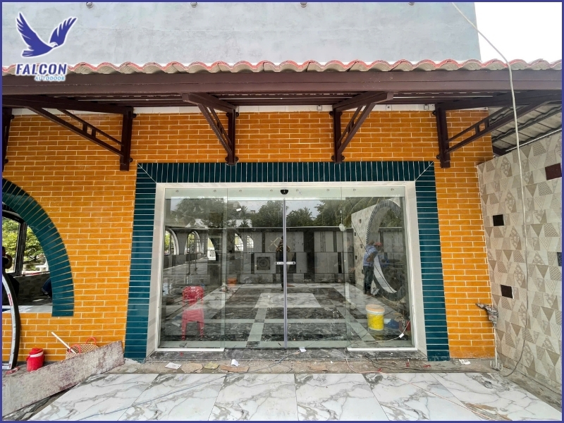 Những lưu ý khi lựa chọn độ rộng cửa tự động