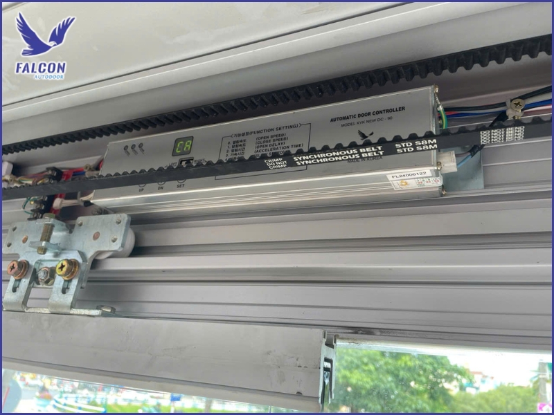 Tầm quan trọng của phụ kiện trong cửa tự động