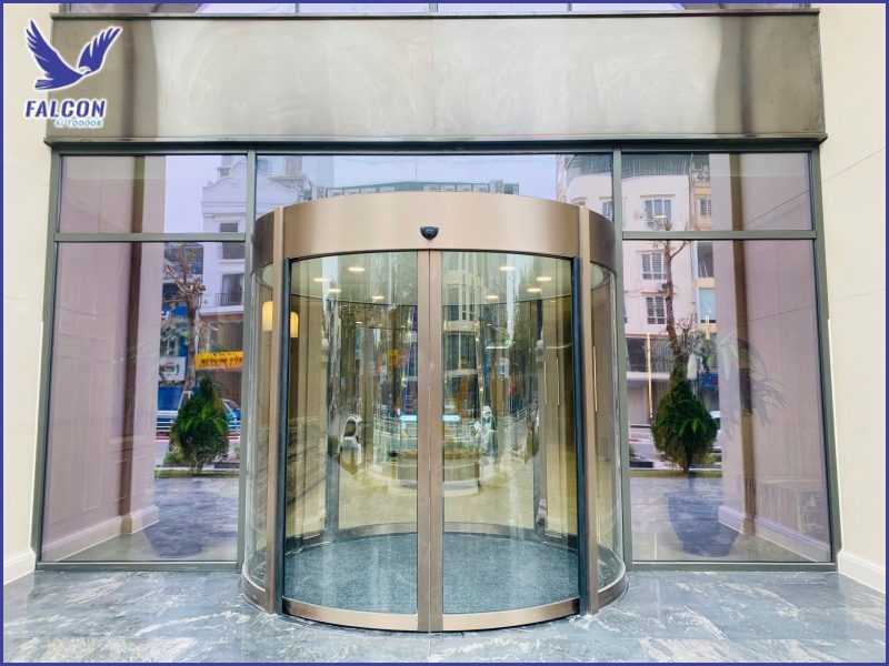 Technical characteristics of automatic curved sliding doors to consider during maintenance