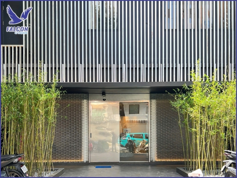 Thủy Linh Long - Đối tác tin cậy cung cấp cửa tự động cho nhà hàng