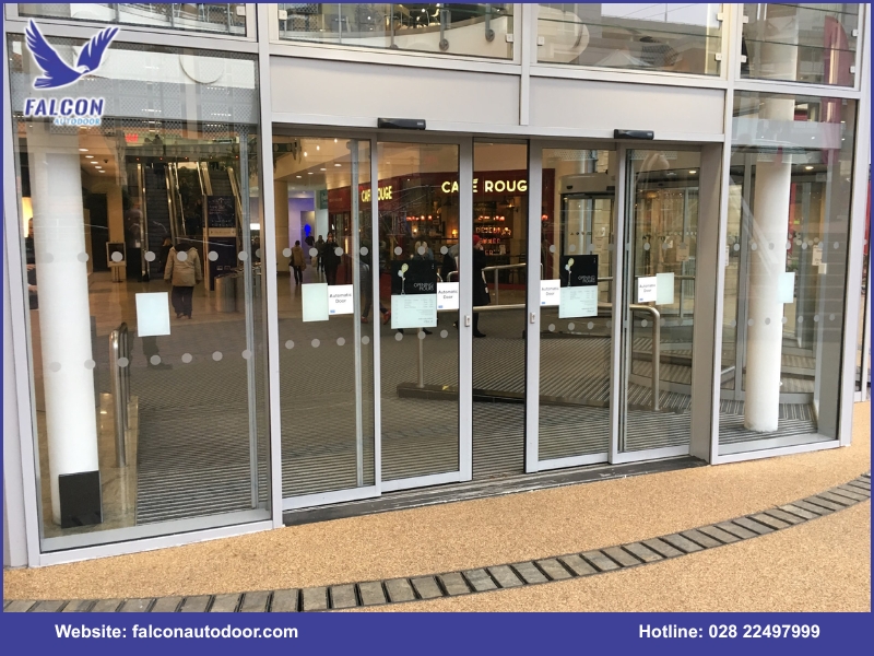 Usage notes for Falcon automatic telescopic sliding doors