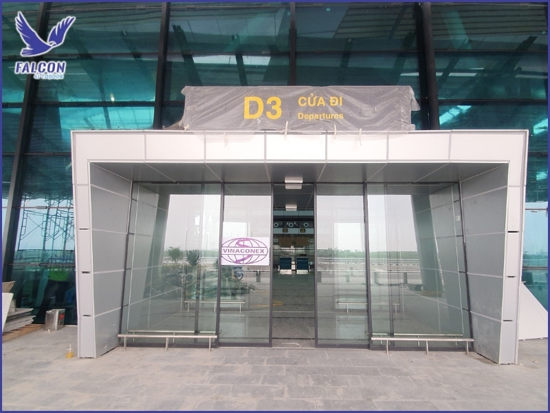Vai trò của cửa tự động trong sân bay