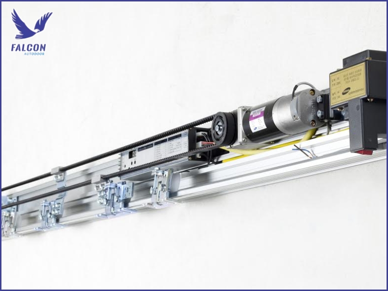 Weight and structure of automatic door panels