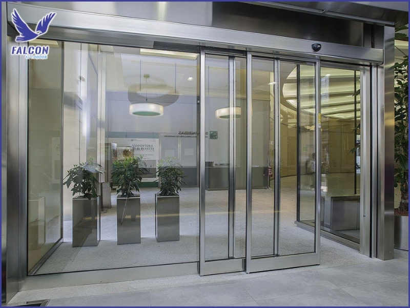 When automatic folding doors are a suitable choice for residential homes